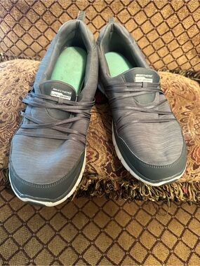 Skechers Women's Gray Slip-On Casual Sneakers with Mint Insoles